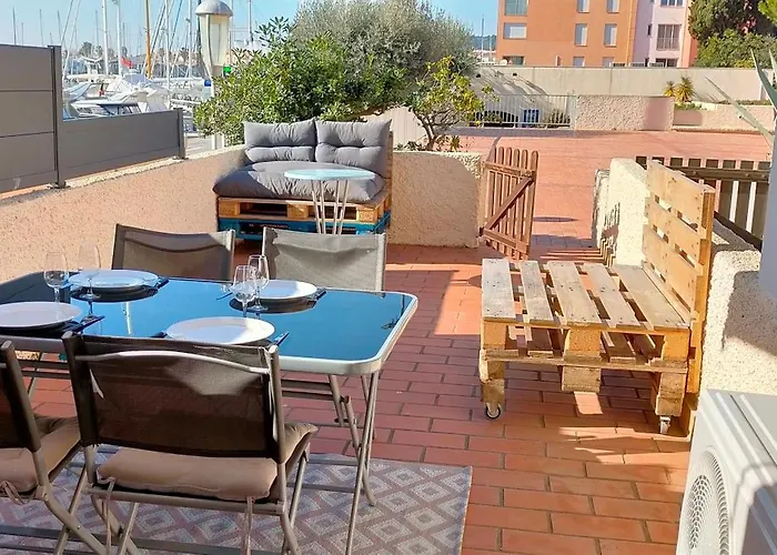 Cap Sud: Terrasse; Clim; Centre Port Du Cap D\'Agde