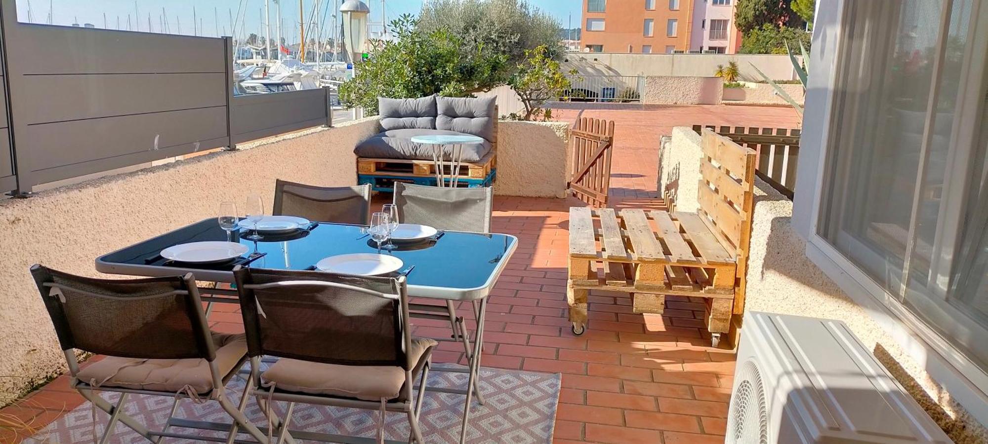 Cap Sud: Terrasse; Clim; Centre Port Du Cap D'agde